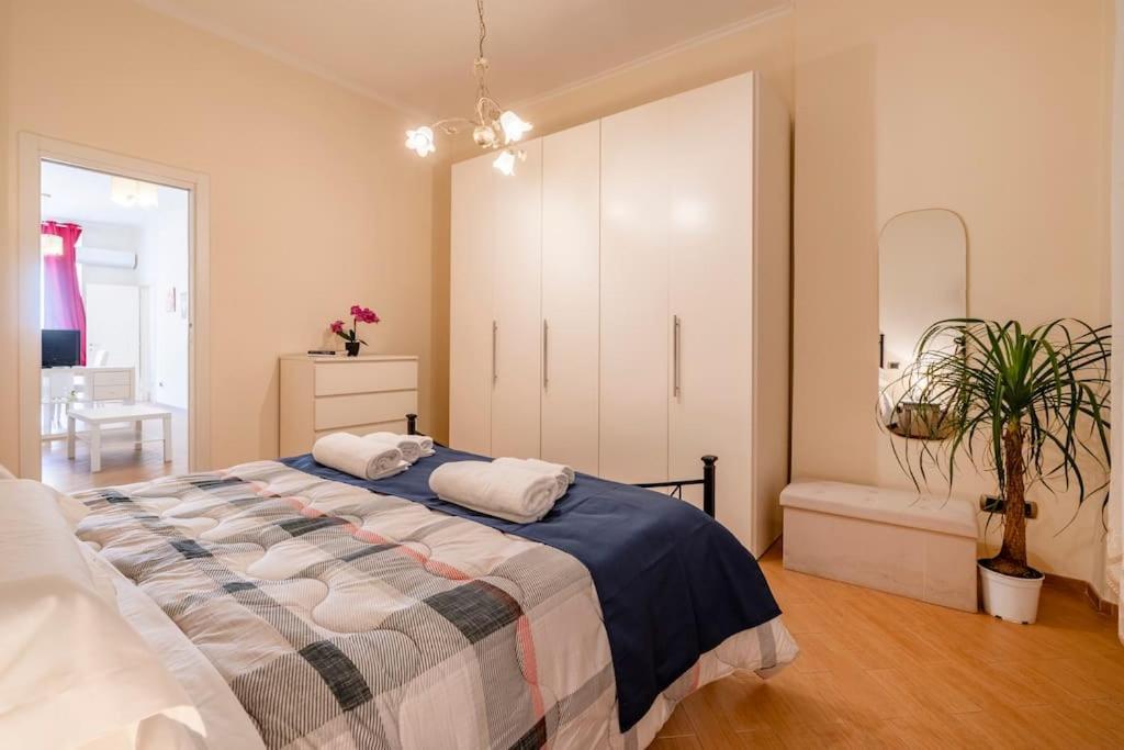 Carlotta - Italian Living Apartment บารี ภายนอก รูปภาพ